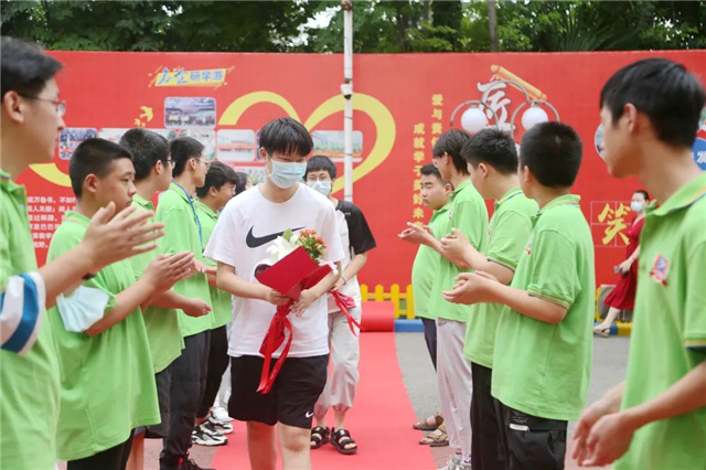 1694651658113930.jpg 640 (1).jpg