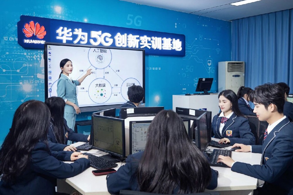 初三、高三孩子文化課不好，要不要提前擇校？