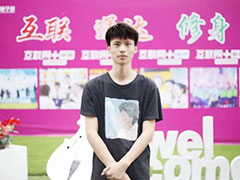 【新生故事】?jī)蛭慕埽簛?lái)新華學(xué)技術(shù)，未來(lái)好就業(yè)！